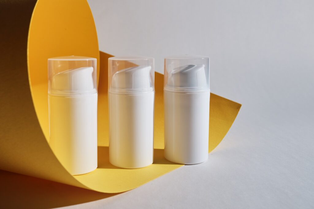 AIRLESS PLASTIC BOTTLES NO. RY-PB121